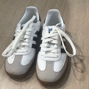Adidas Samba